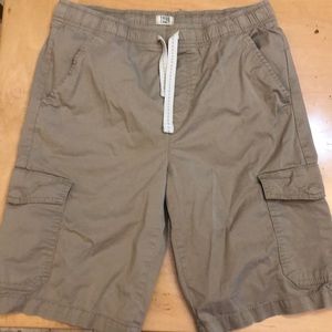 Boys Khaki shorts 14/16